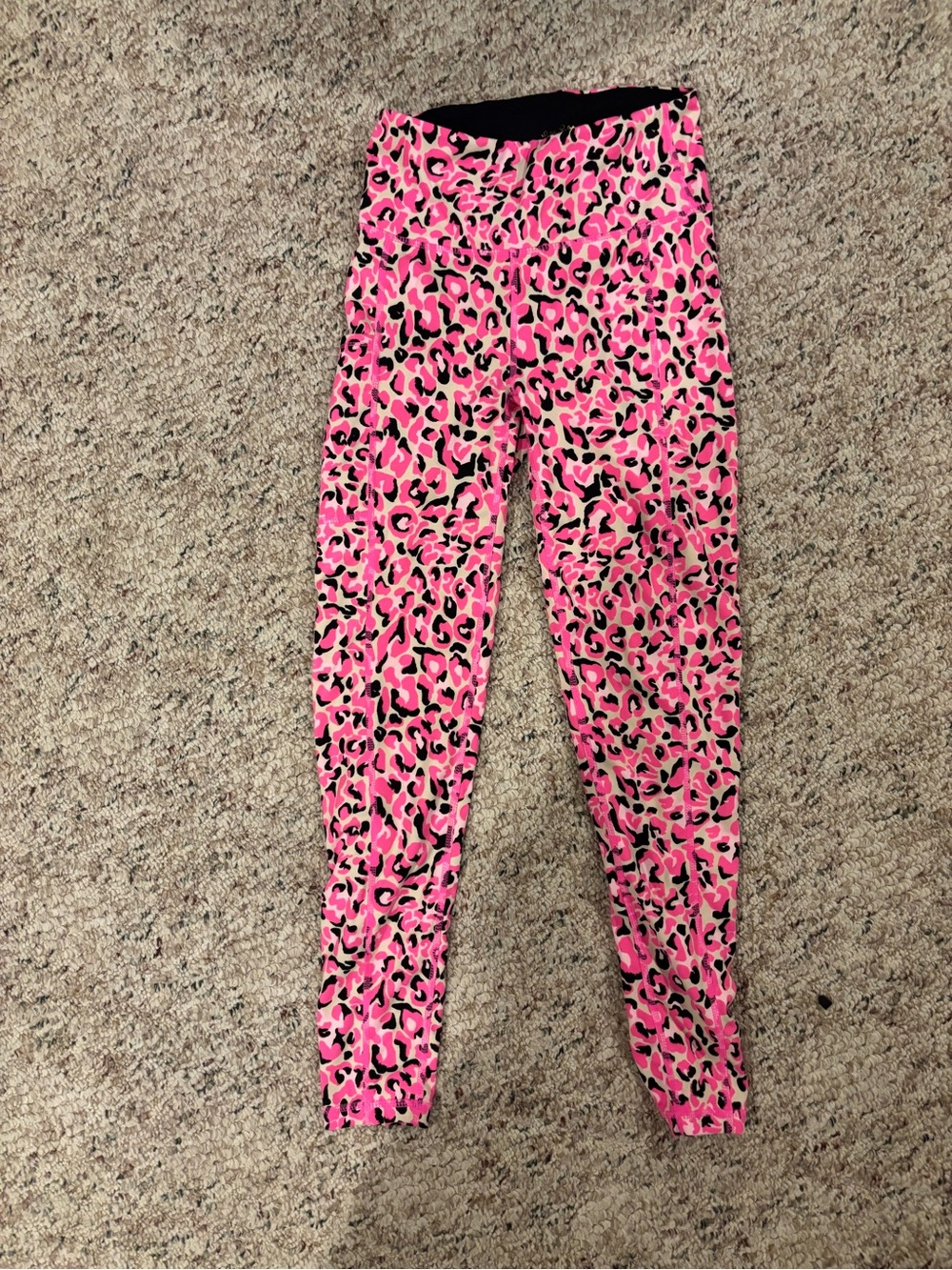 Lilly Pulitzer Weekender High Rise leggings  "Pink Topaz My Favorite Spot"